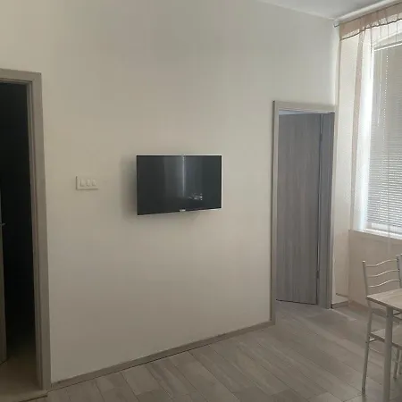 History 3* Crikvenica