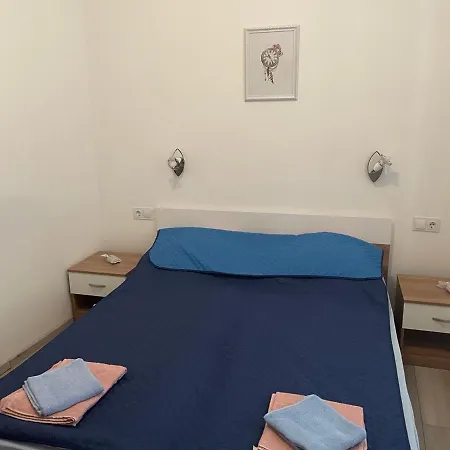 History Ξενοδοχείο με διαμερίσματα 3*